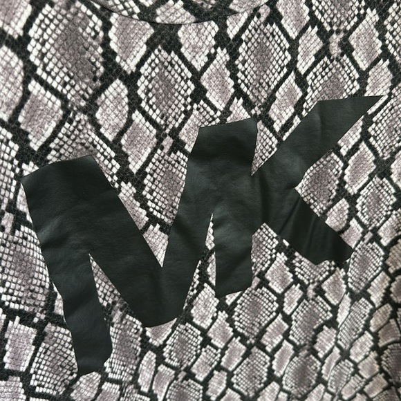 MICHAEL KORS Purple Snake-Embossed Logo Long Top Tunic / Size XS - Picture 2 of 5